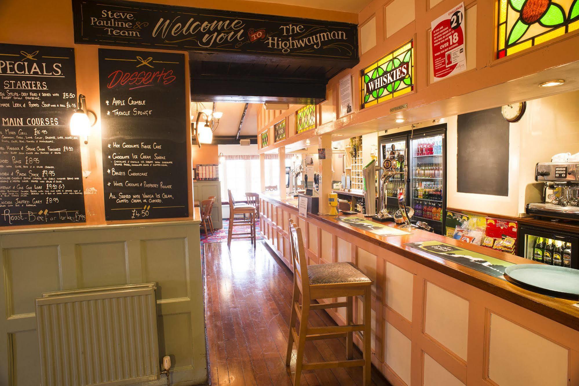 The Highwayman Inn شيبتون ماليت المظهر الخارجي الصورة