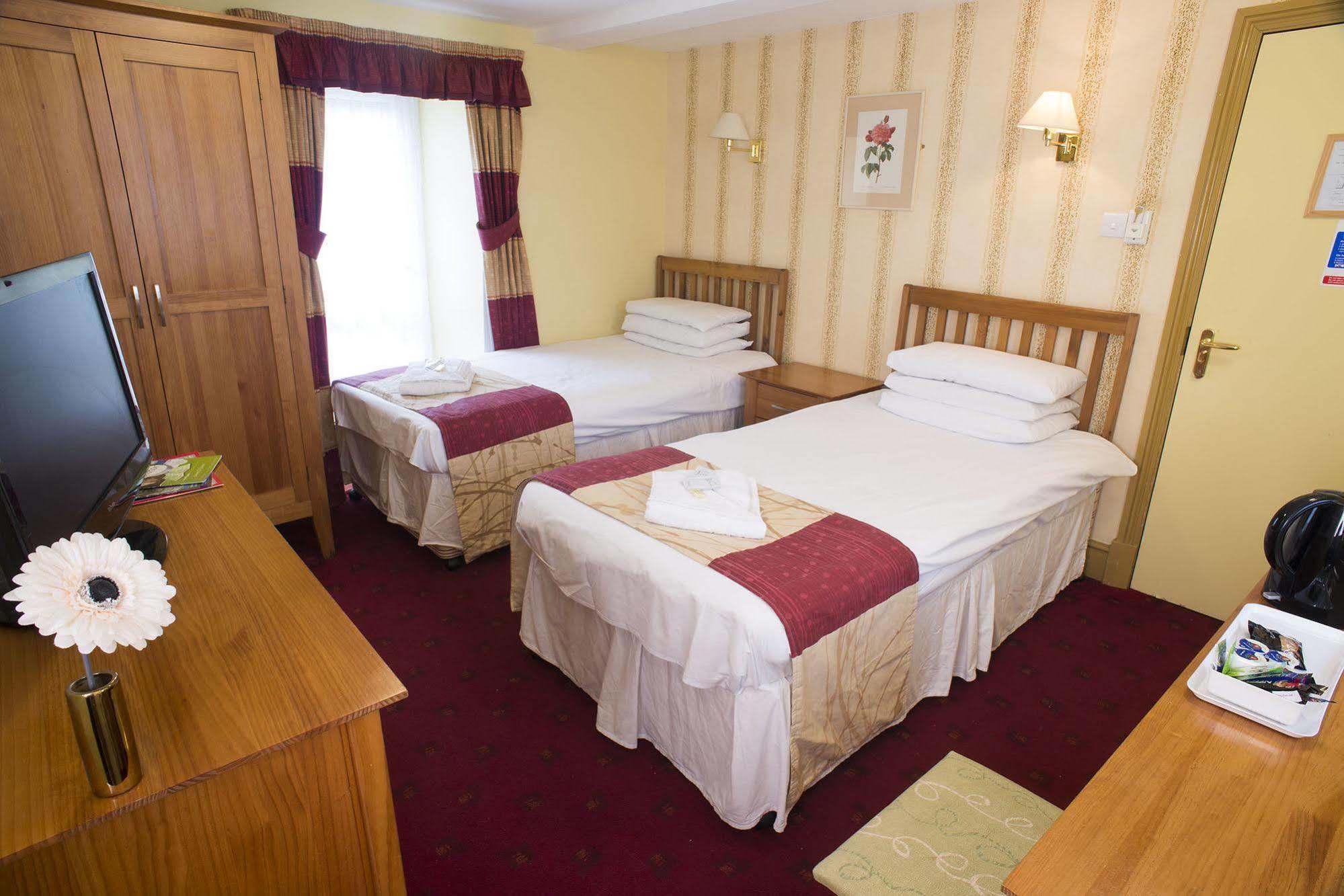 The Highwayman Inn شيبتون ماليت المظهر الخارجي الصورة